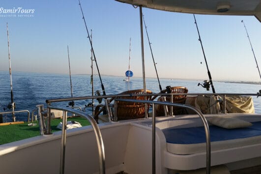 Angeln Boot Hurghada 54 Private Boot zum Angel & Meersfrüchte Mittagessen